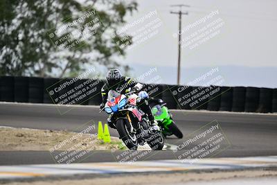 media/Apr-18-2025-TrackDaz (Fri) [[45f5874c44]]/B Group/Session 4 (Turn 6 - Outside)/